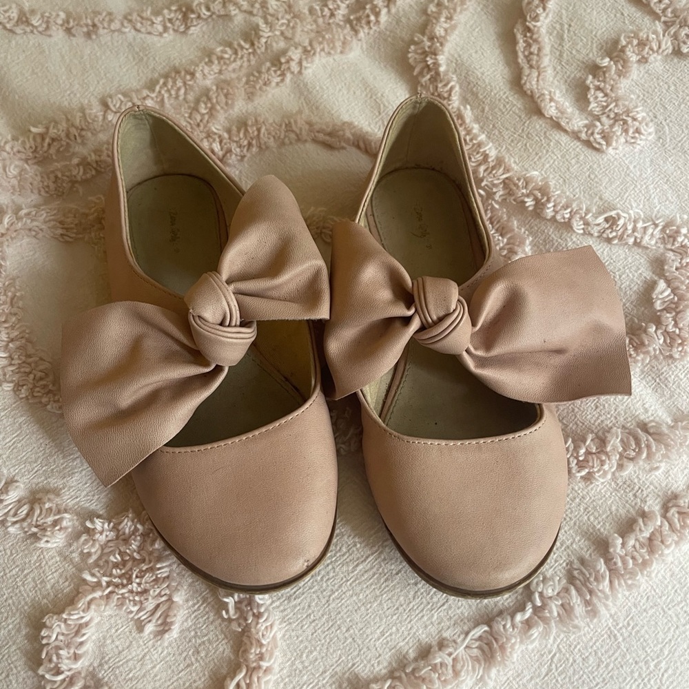 Zara sz 31 (us 13.5) pink leather flats